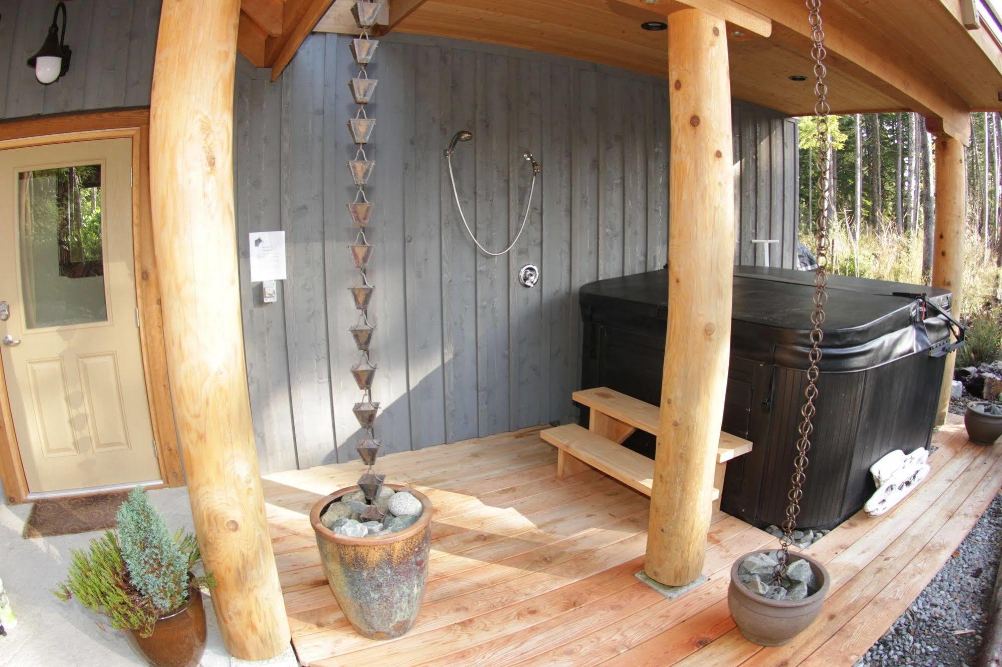 Black Bear Guesthouse توفينو المظهر الخارجي الصورة